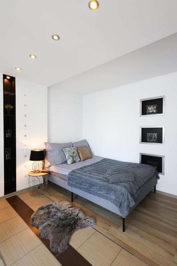 Clicktheflat Chlodna Center Apart Rooms Warschau Buitenkant foto
